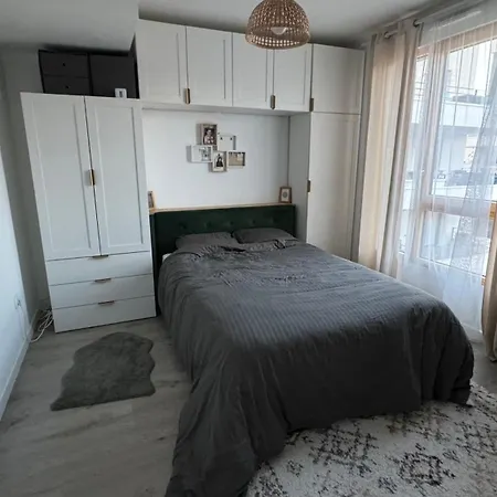 Apartment Beautiful Ideal For Olympic Games 2024